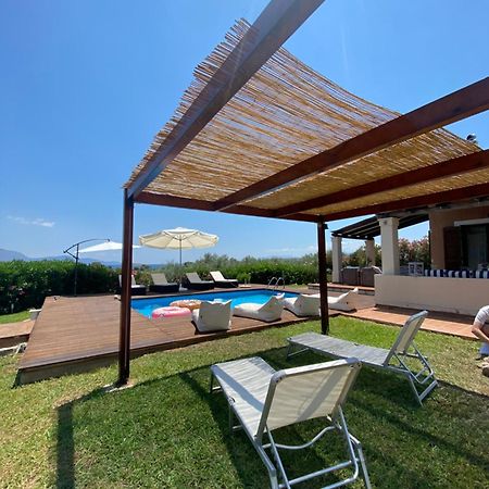 Georges Villa Galaxidi, Family, Pool And Garden エクステリア 写真