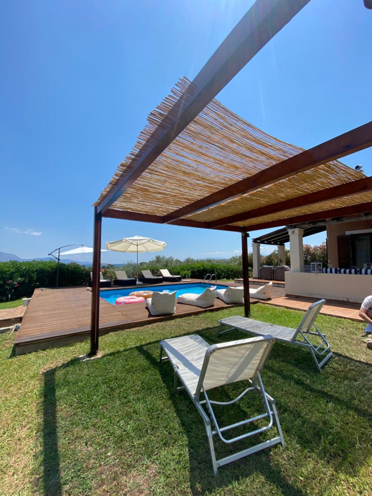 Georges Villa Galaxidi, Family, Pool And Garden エクステリア 写真