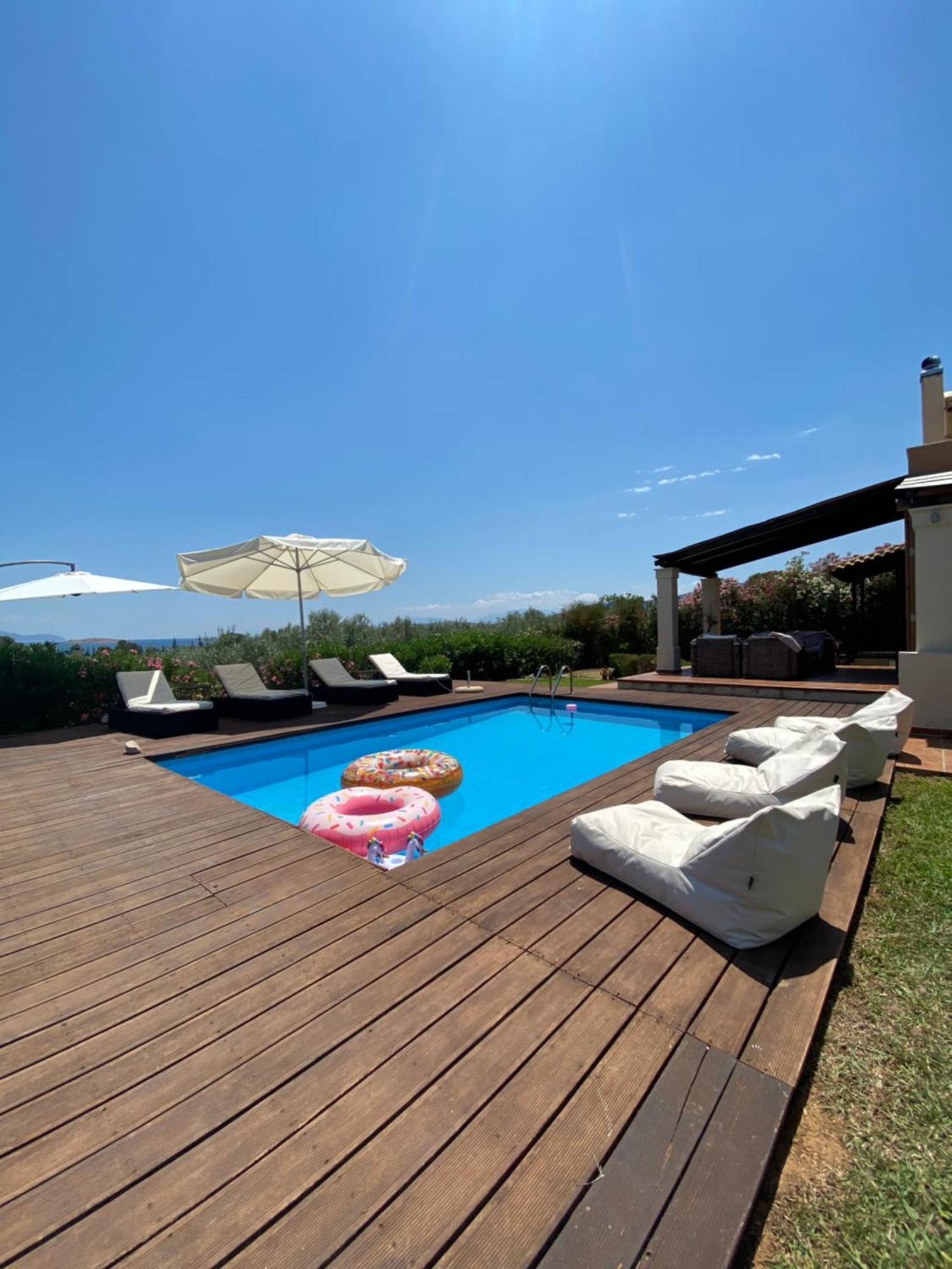 Georges Villa Galaxidi, Family, Pool And Garden エクステリア 写真