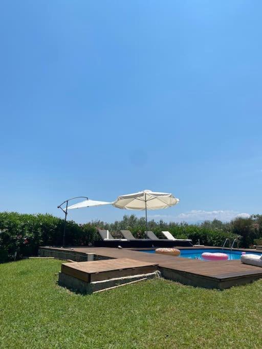 Georges Villa Galaxidi, Family, Pool And Garden エクステリア 写真